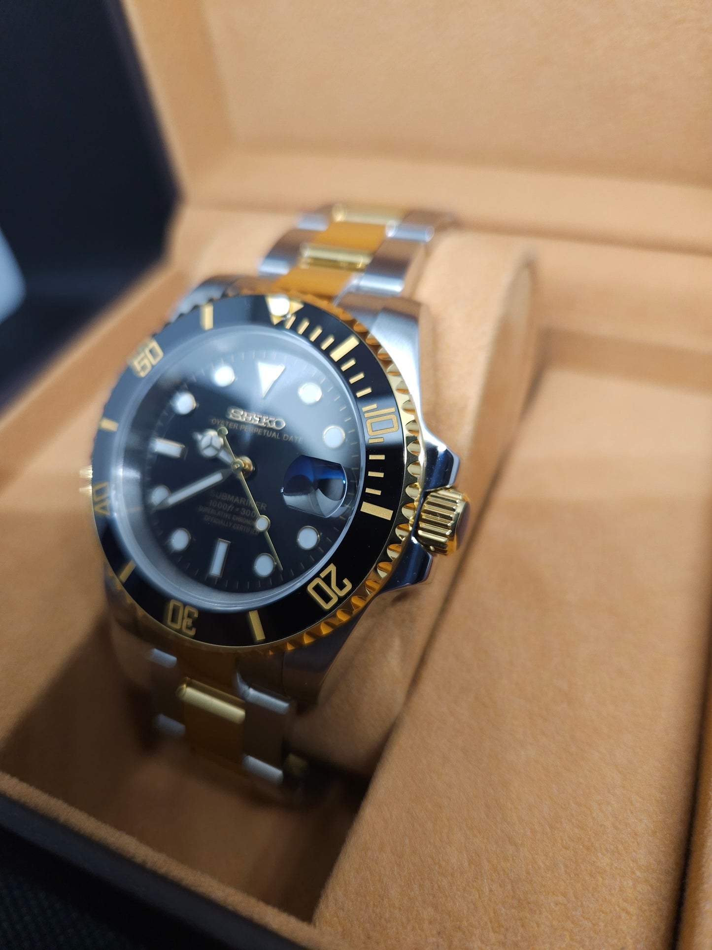 40mm Two Tone Submariner Style - Seiko Mod