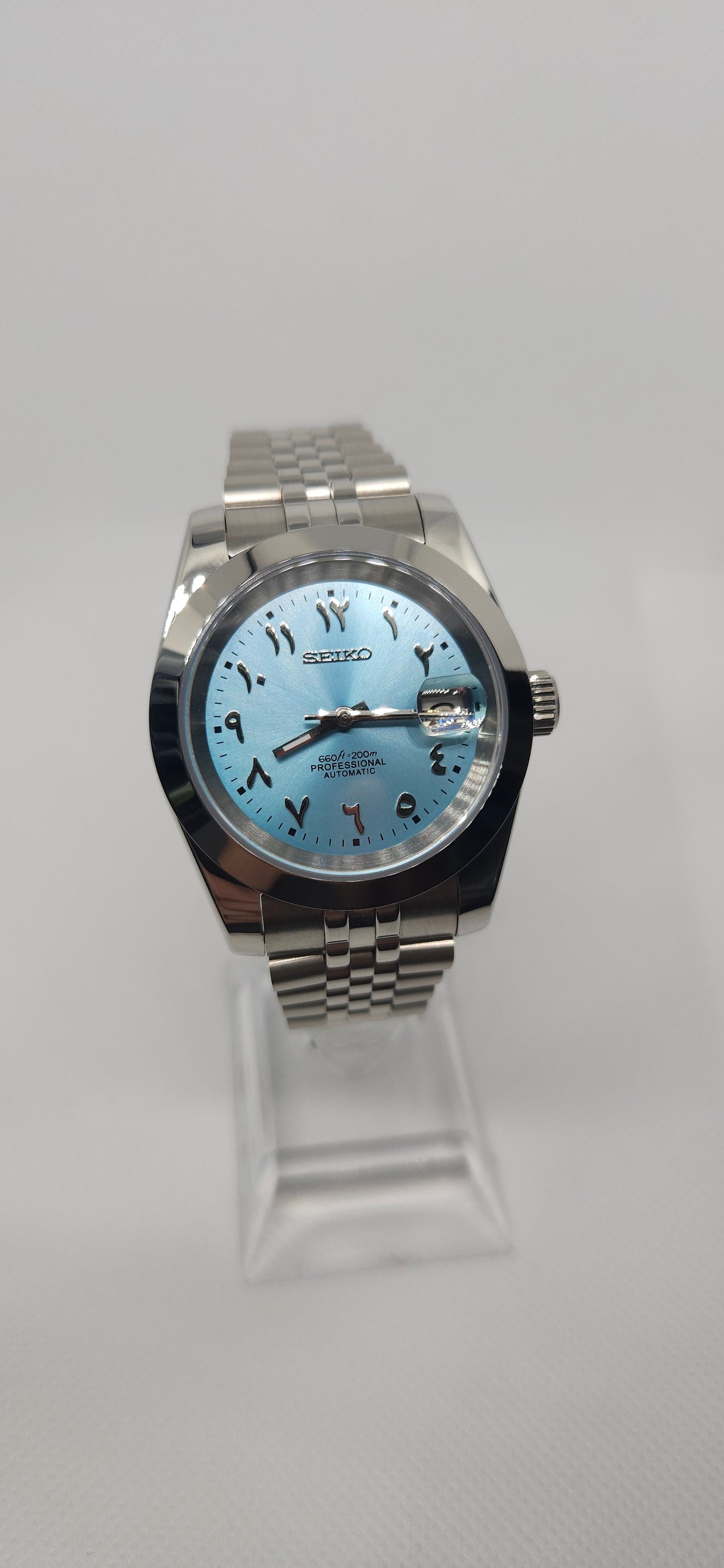 39mm Seiko Mod – Oyster Inspired with Skyblue Arabic Dial